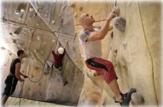 Cursos de escalada en rocodromo